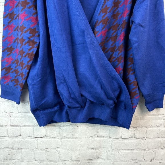 BloomChic Blue Houndstooth Wrap Knit Sweater Plus Size 1X - Picture 4 of 5